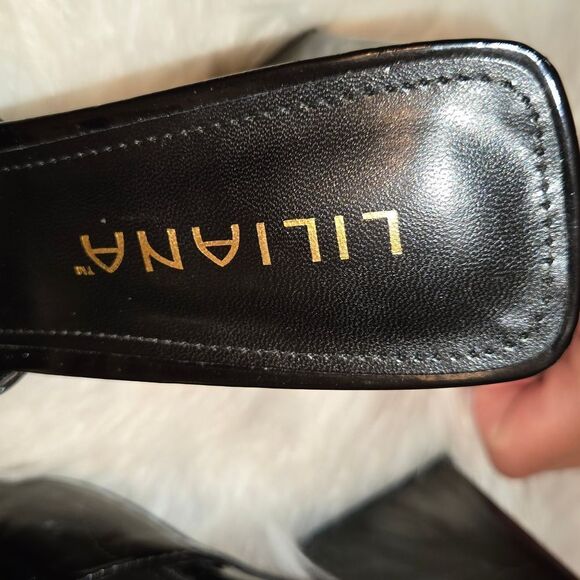 Liliana Glossy Black Sandals Size 8 - Picture 3 of 7